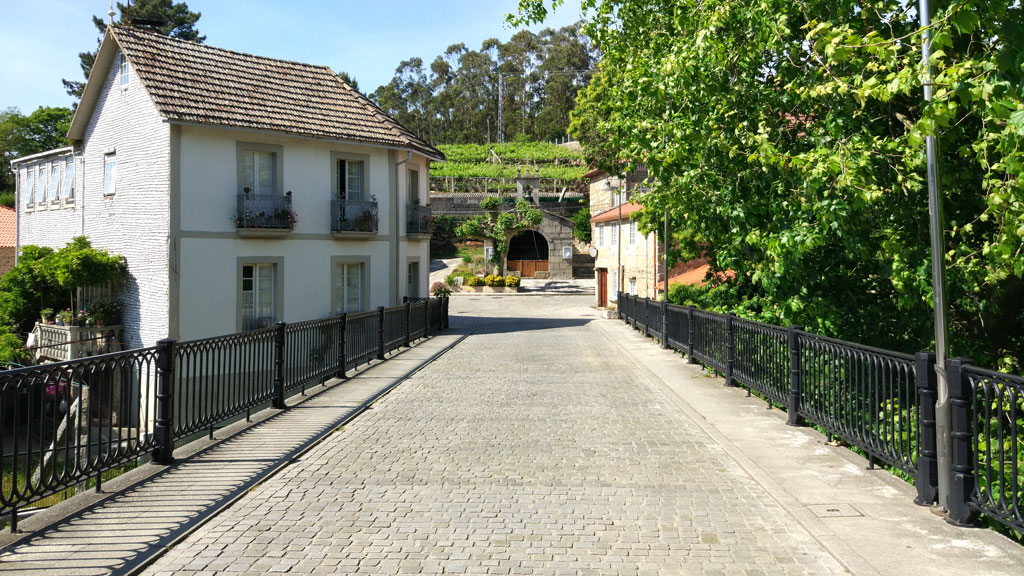 Ponte Arnelas Rubadumia